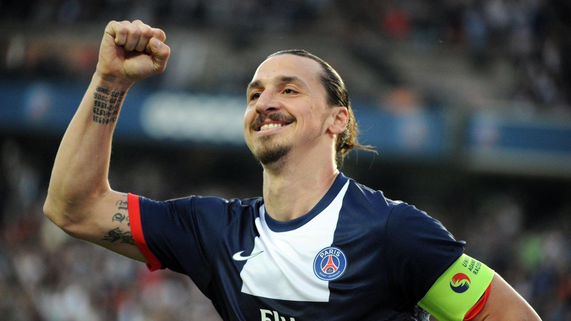 自由泳接力比利时团队默契十足，自由泳接力比赛